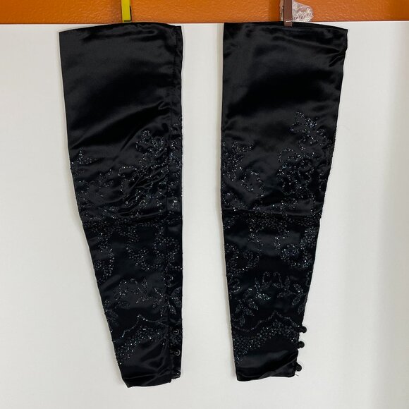 VTG Black Silky and Sparkly Fingerless Gloves - Picture 1 of 7